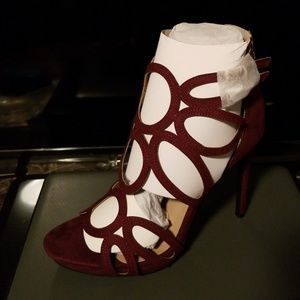 Wine Color Heels by REPORT